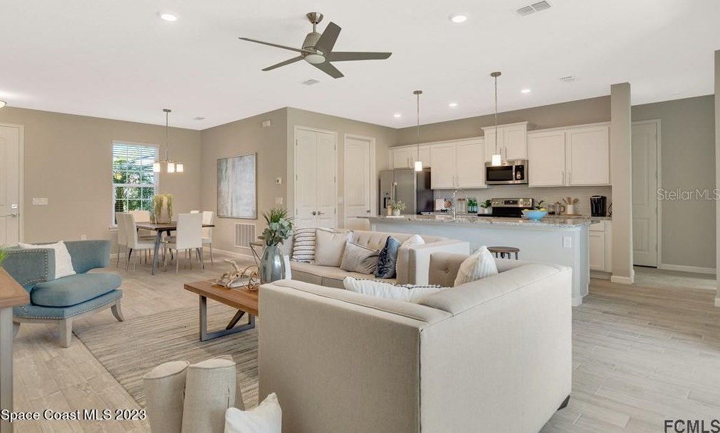 1255 Wadsworth St, Melbourne FL 32909-5018 exterior