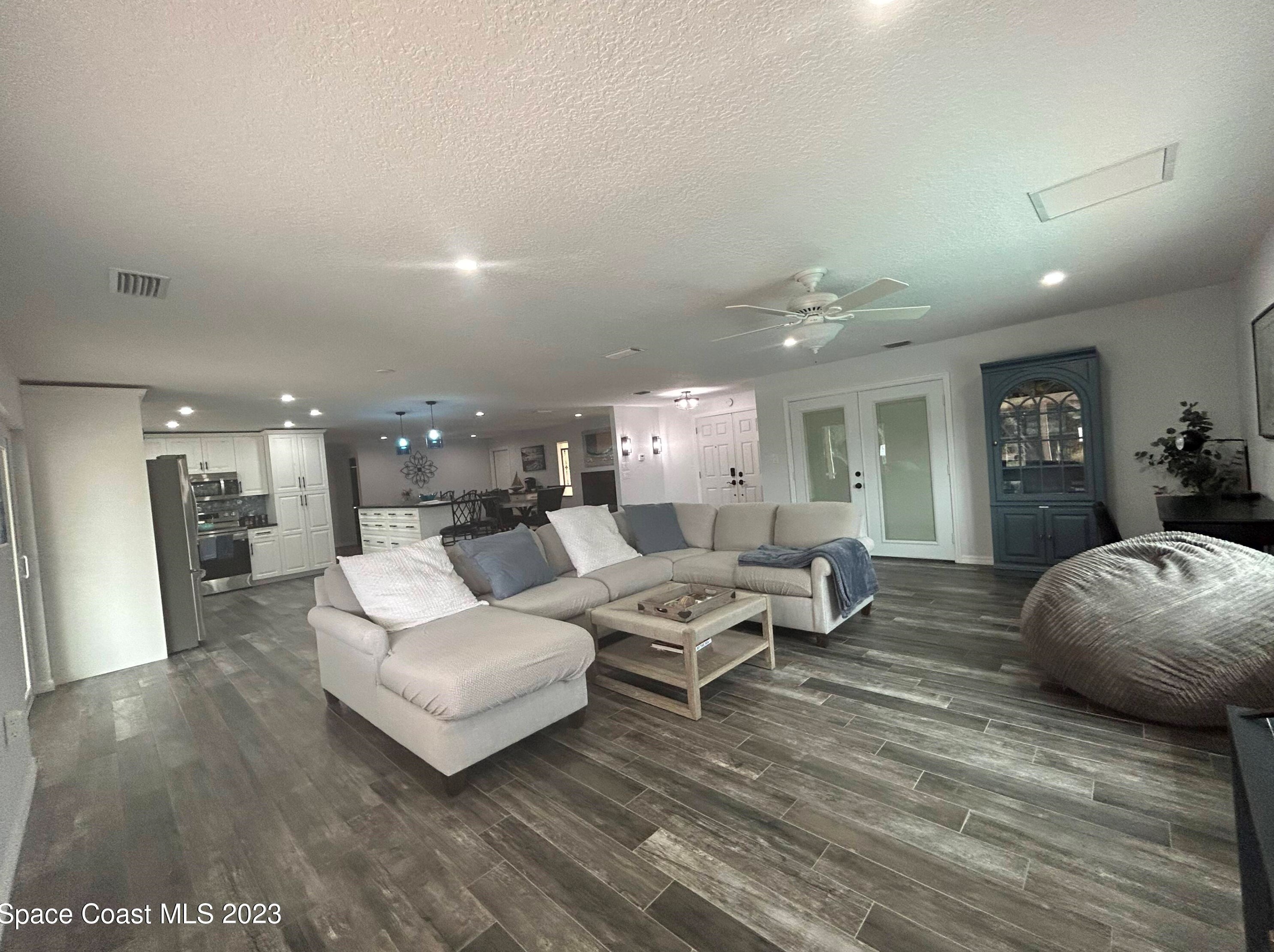 1335 Scorpious Ct, Merritt Island FL  32953-3130 exterior