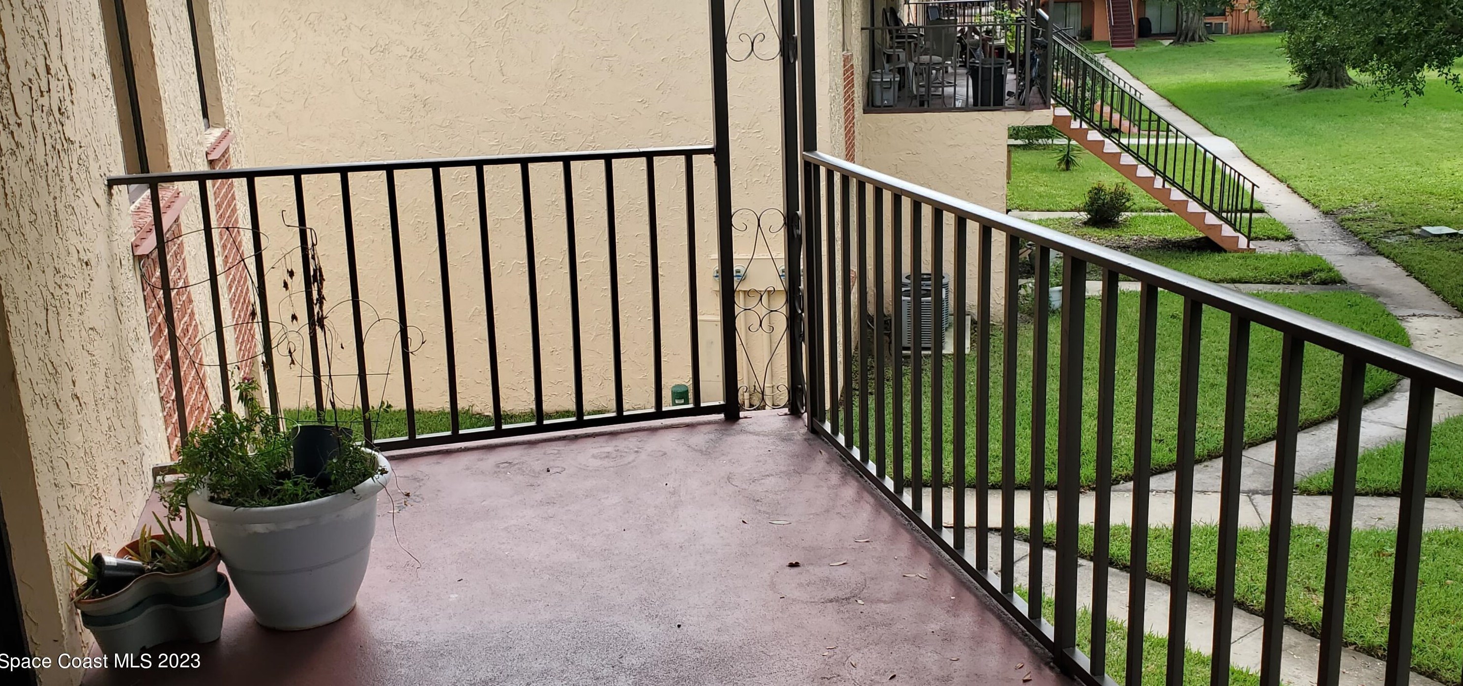 267 San Juan Cir, Melbourne FL 32935-5486 exterior