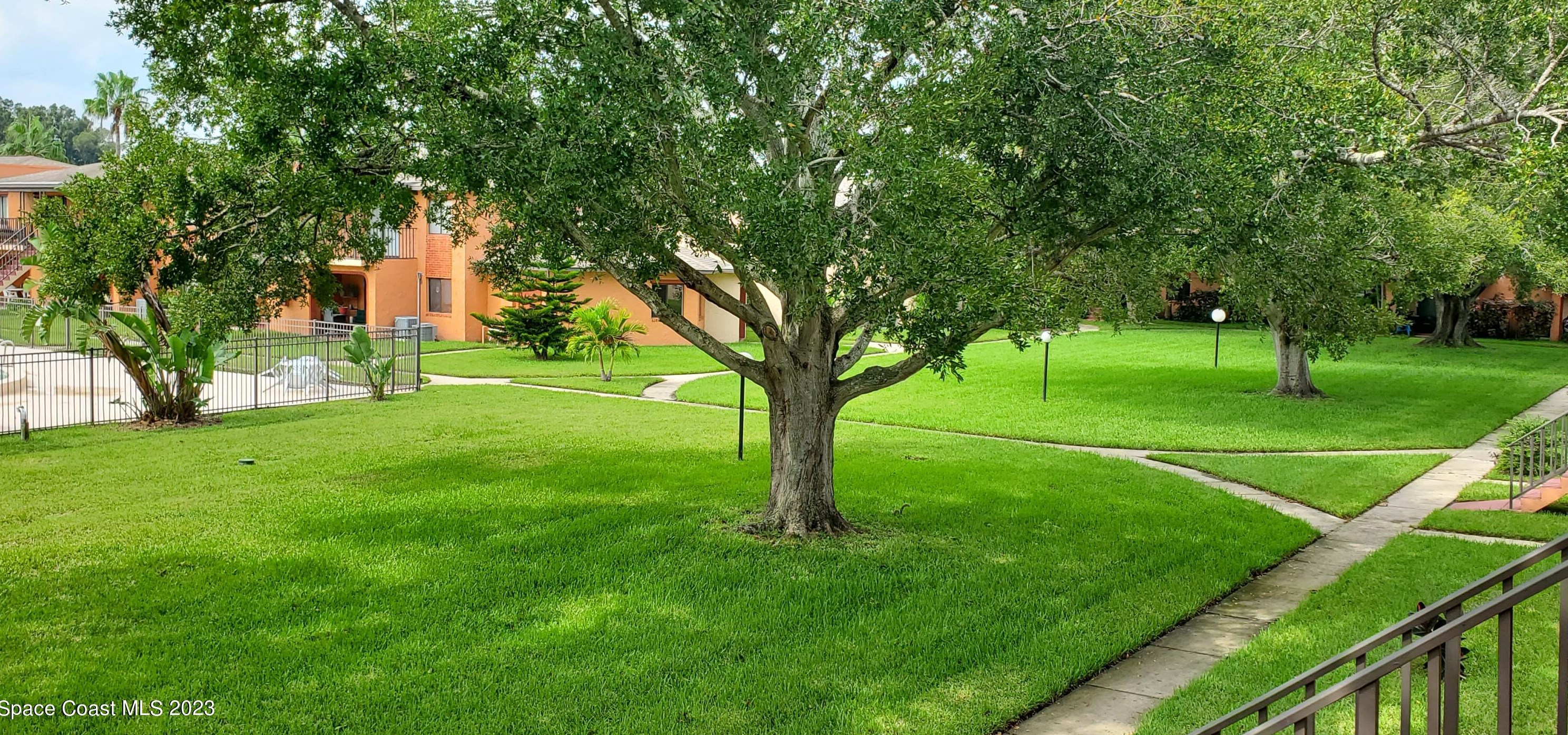 267 San Juan Cir, Melbourne FL 32935-5486 exterior