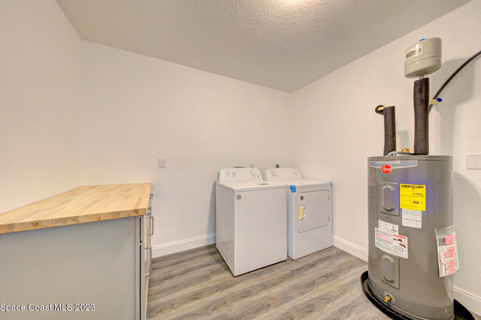 260 Belair Ave, Merritt Island FL  32953-6102 exterior