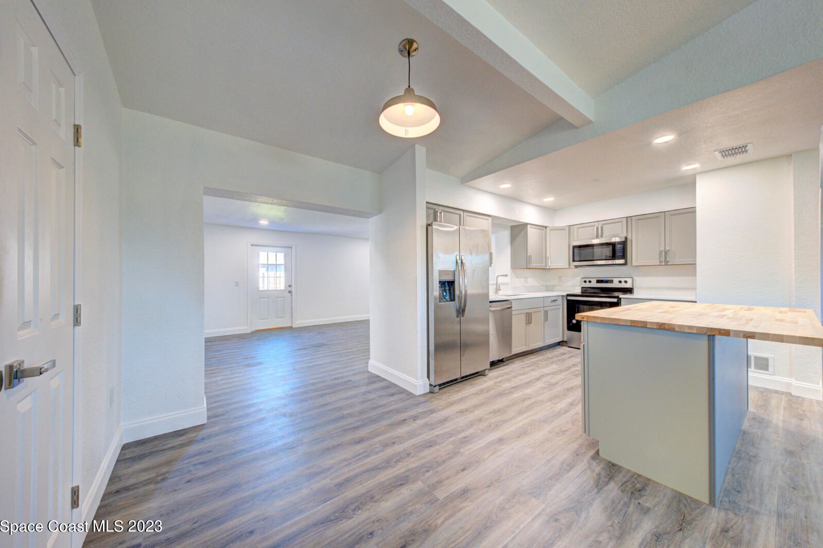 260 Belair Ave, Merritt Island FL  32953-6102 exterior