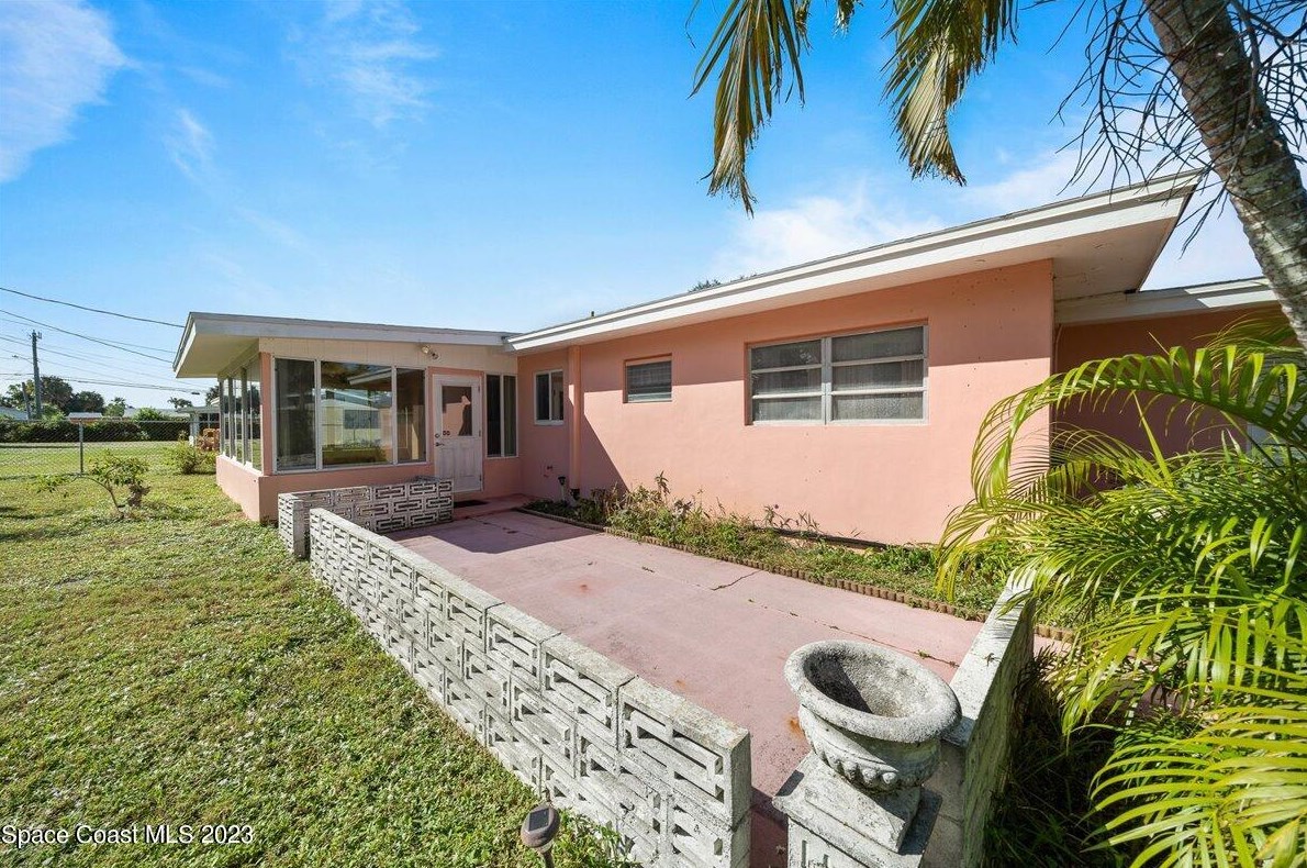 2320 Reef Ave, Melbourne FL  32903-2521 exterior