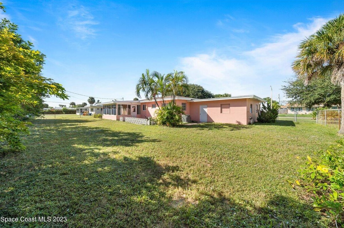 2320 Reef Ave, Melbourne FL  32903-2521 exterior