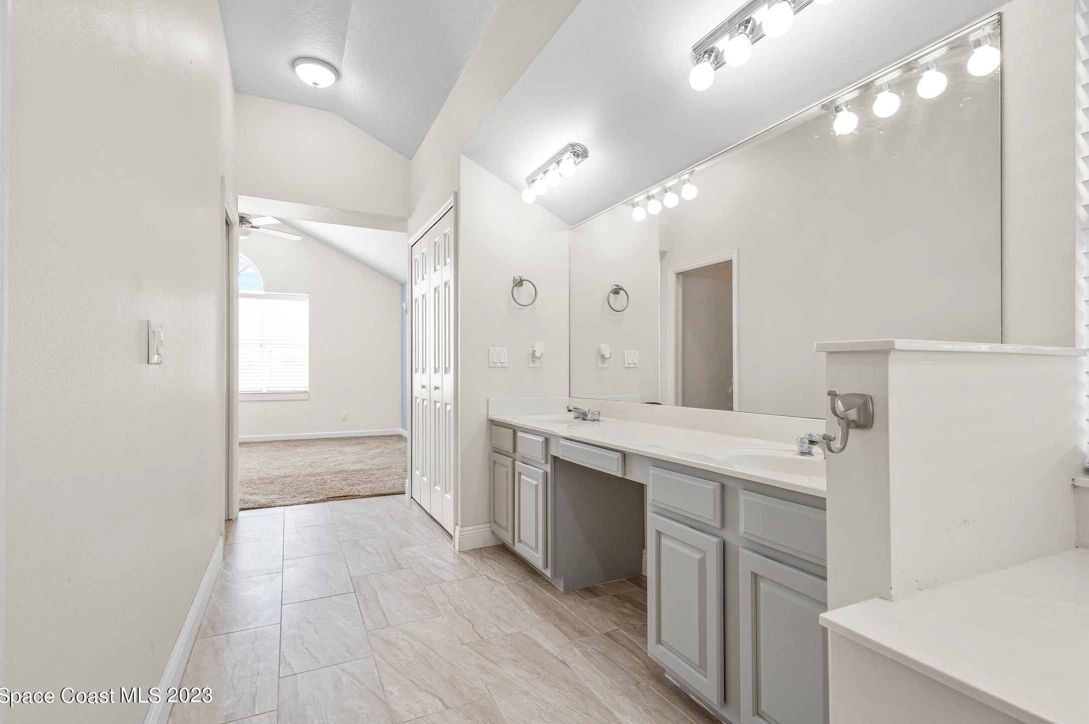 370 Oak Lake Pl, Merritt Island FL  32953-8226 exterior