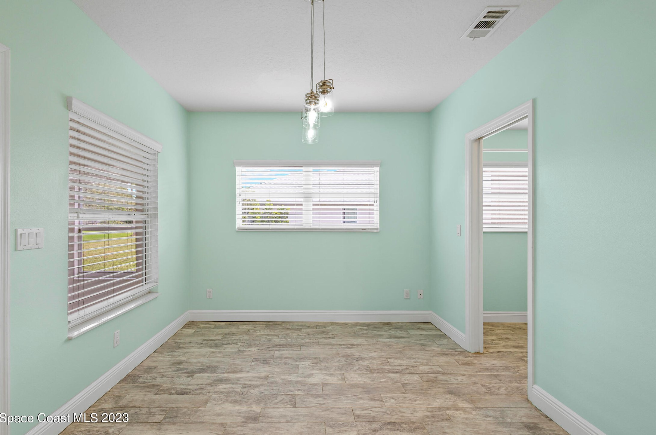 370 Oak Lake Pl, Merritt Island FL  32953-8226 exterior