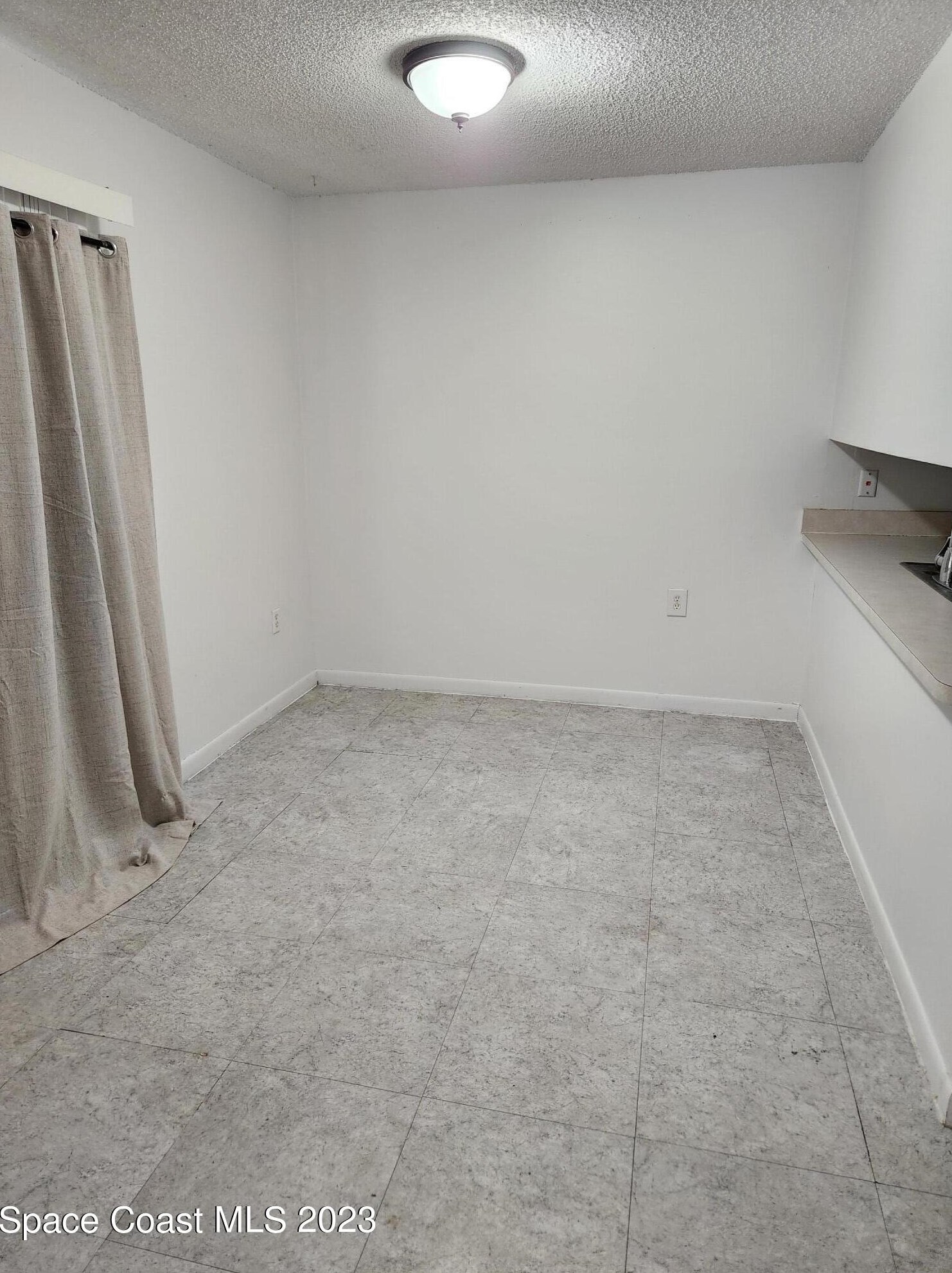 106 San Juan Cir, Melbourne FL  32935-5403 exterior