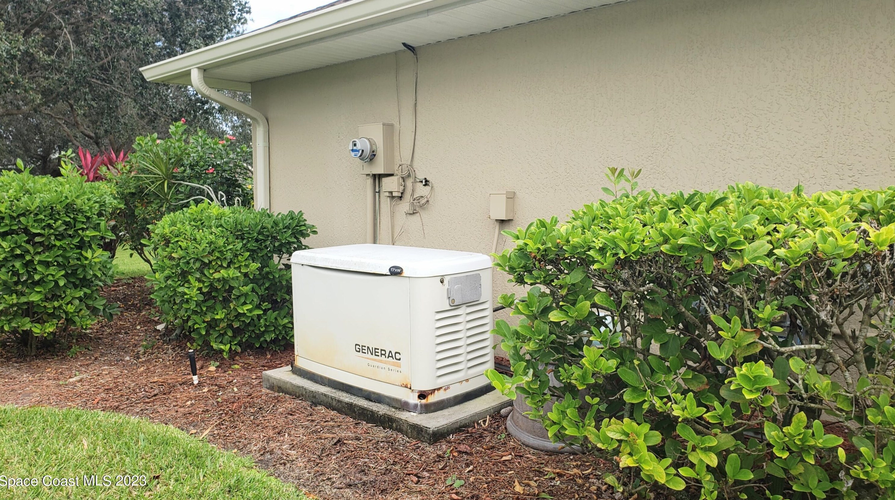 1832 Winding Rdg Cir, Melbourne FL  32909-2316 exterior