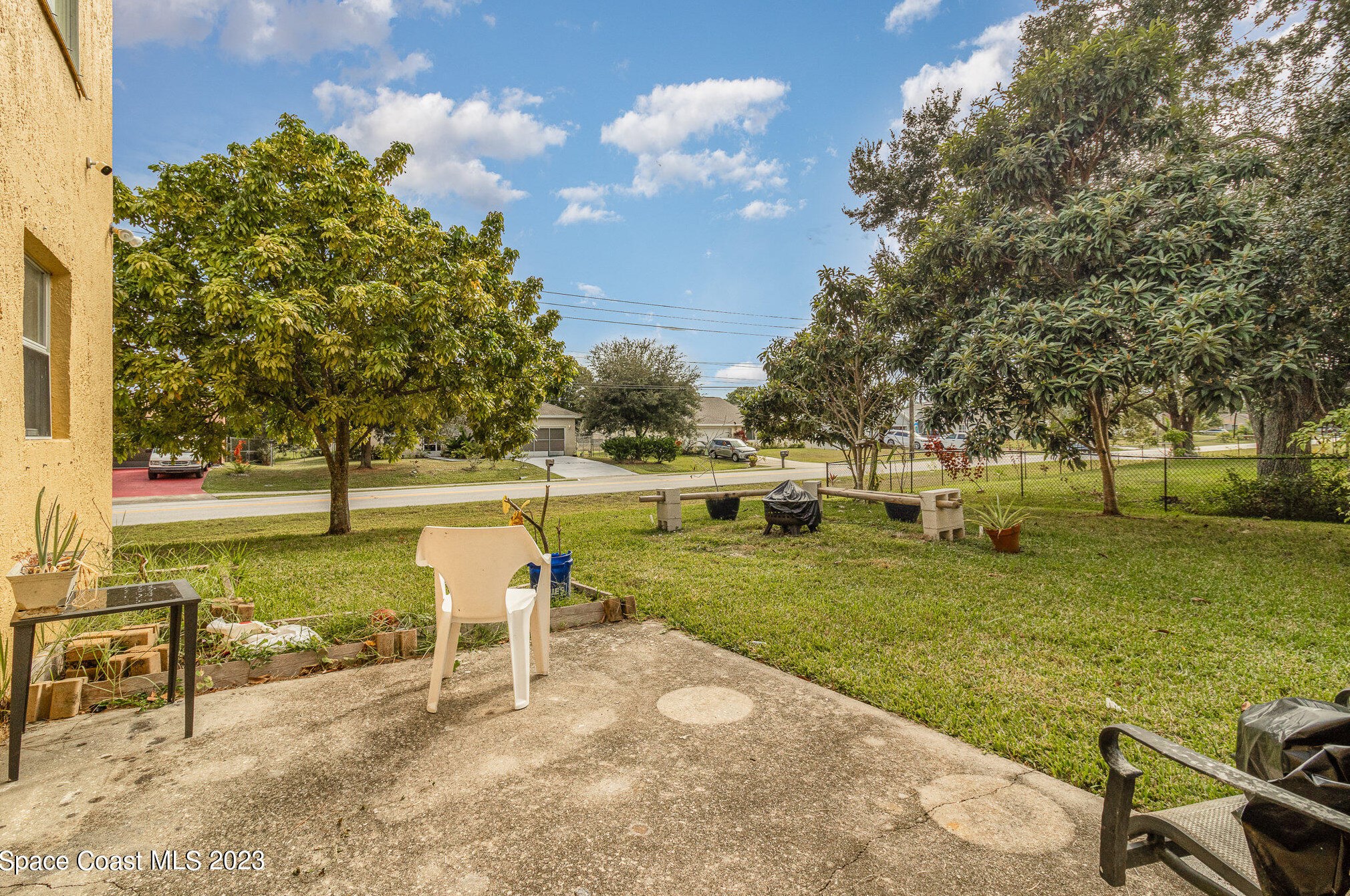 1200 Helliwell St, Melbourne FL  32907-7979 exterior