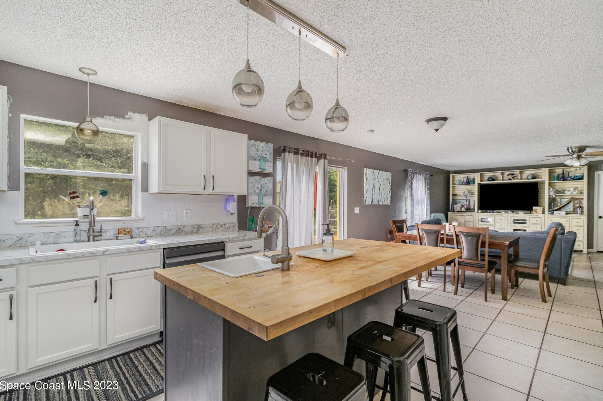 1200 Helliwell St, Melbourne FL  32907-7979 exterior