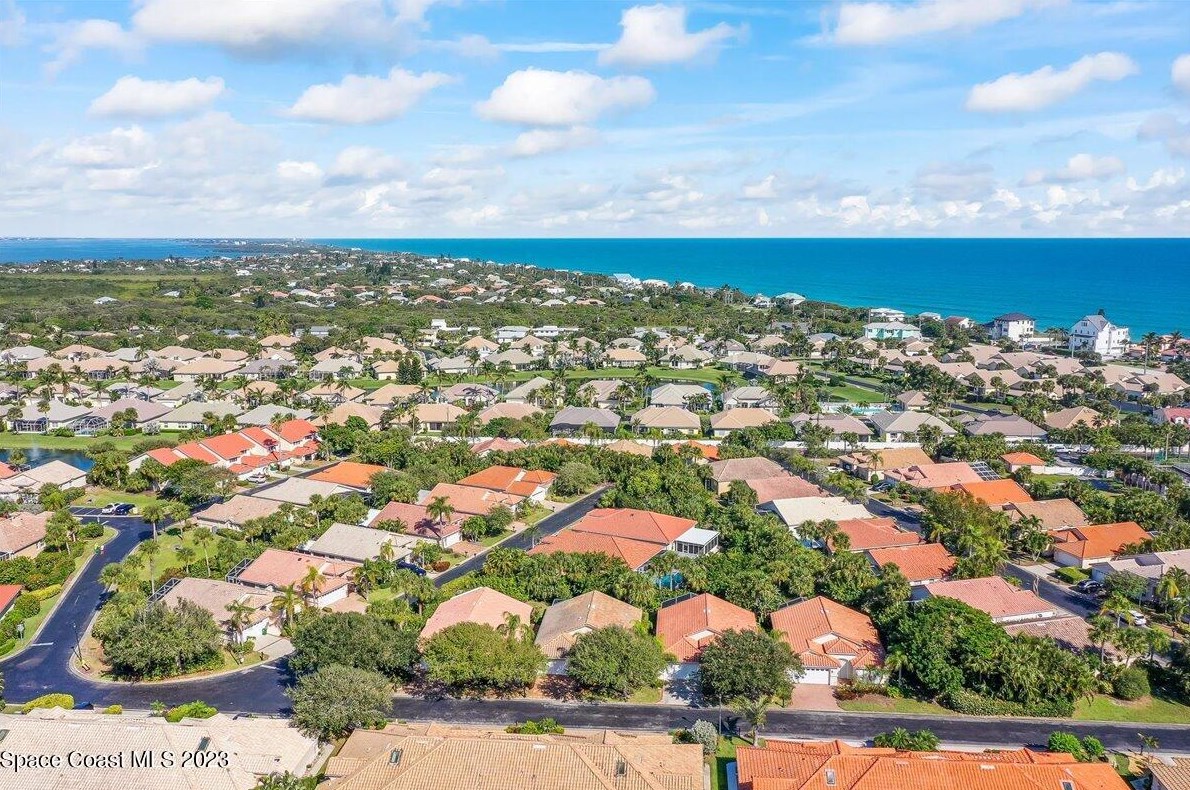 5572 Cord Grass Ln, Melbourne FL  32951-3366 exterior