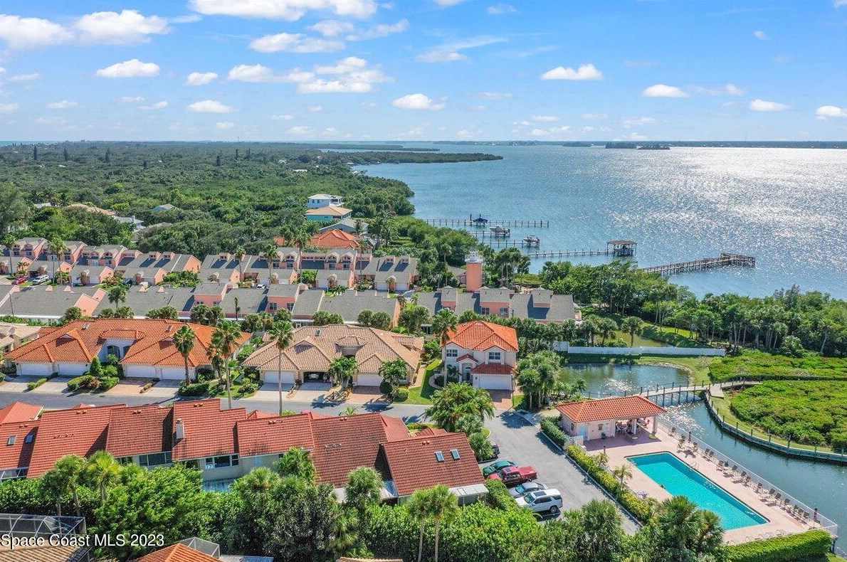 5572 Cord Grass Ln, Melbourne FL  32951-3366 exterior