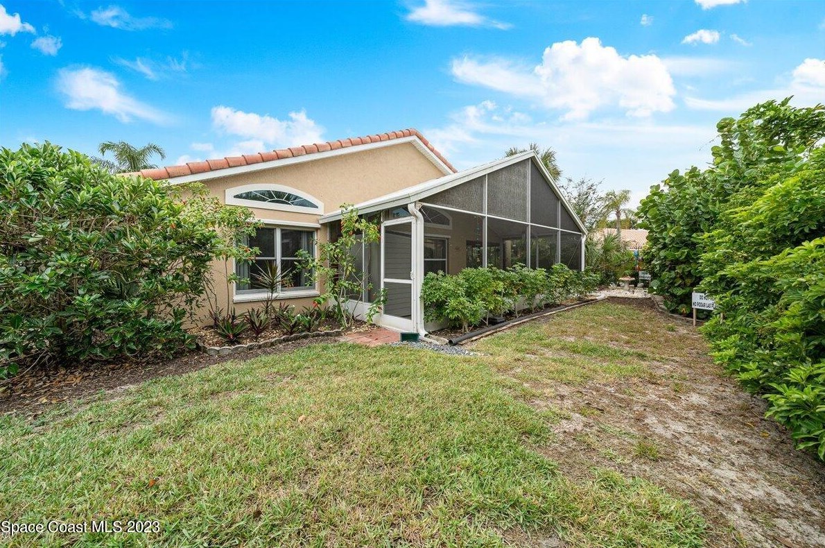 5572 Cord Grass Ln, Melbourne FL  32951-3366 exterior