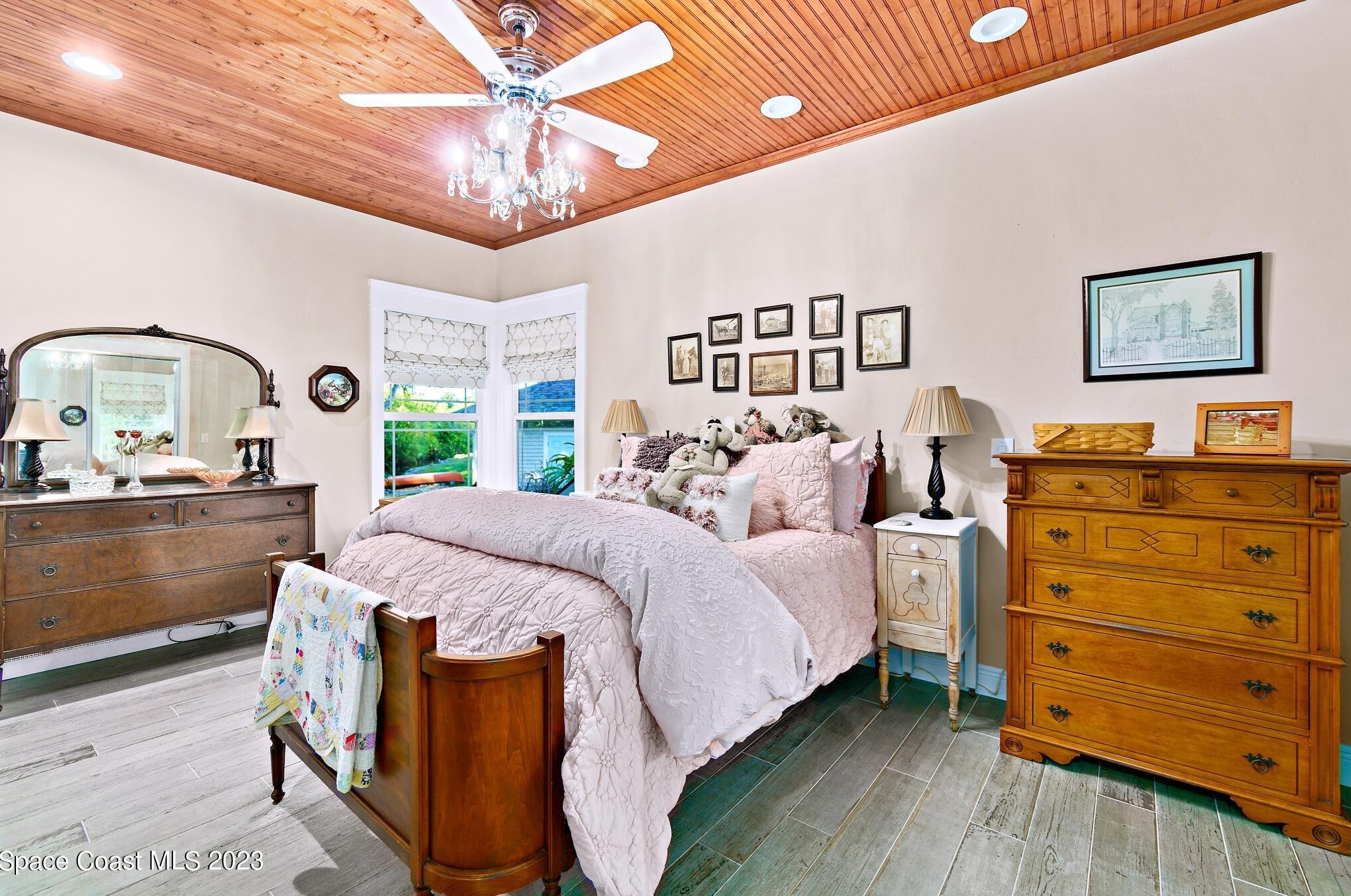 650 Apache Trl, Merritt Island FL  32953-7808 exterior