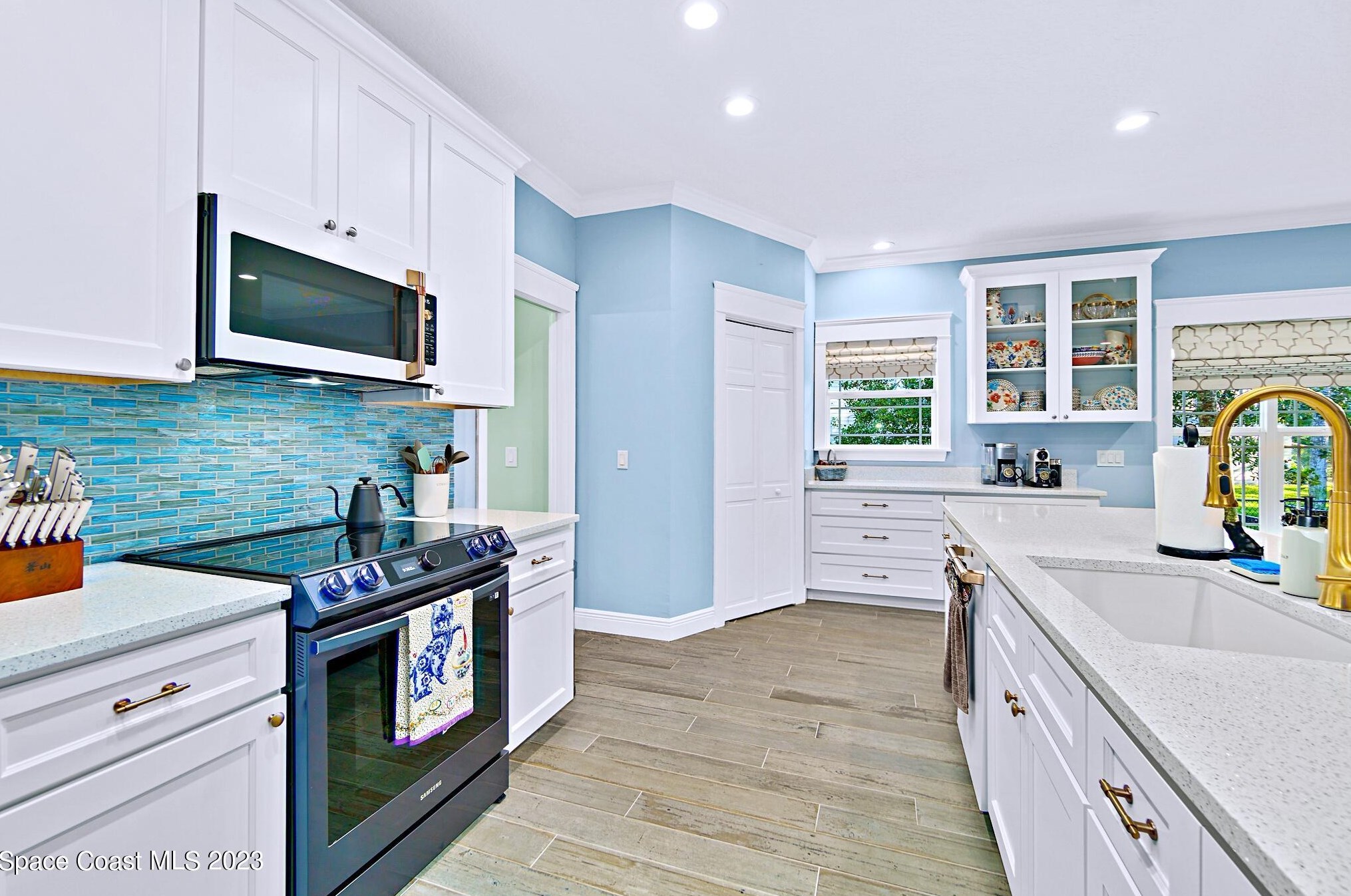 650 Apache Trl, Merritt Island FL  32953-7808 exterior