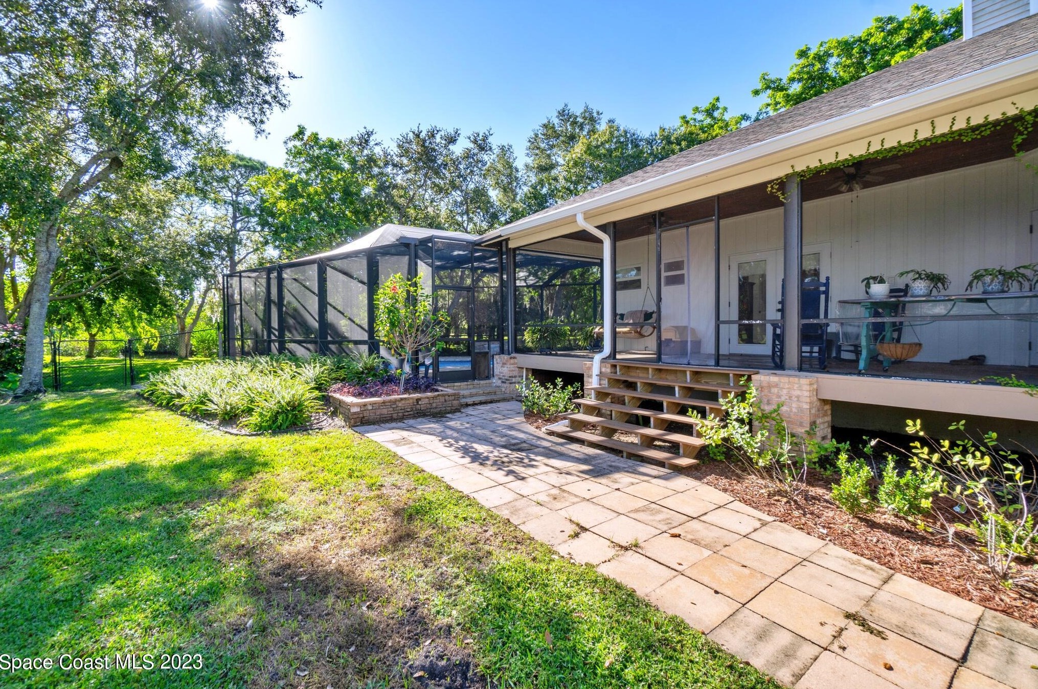 650 Apache Trl, Merritt Island FL  32953-7808 exterior