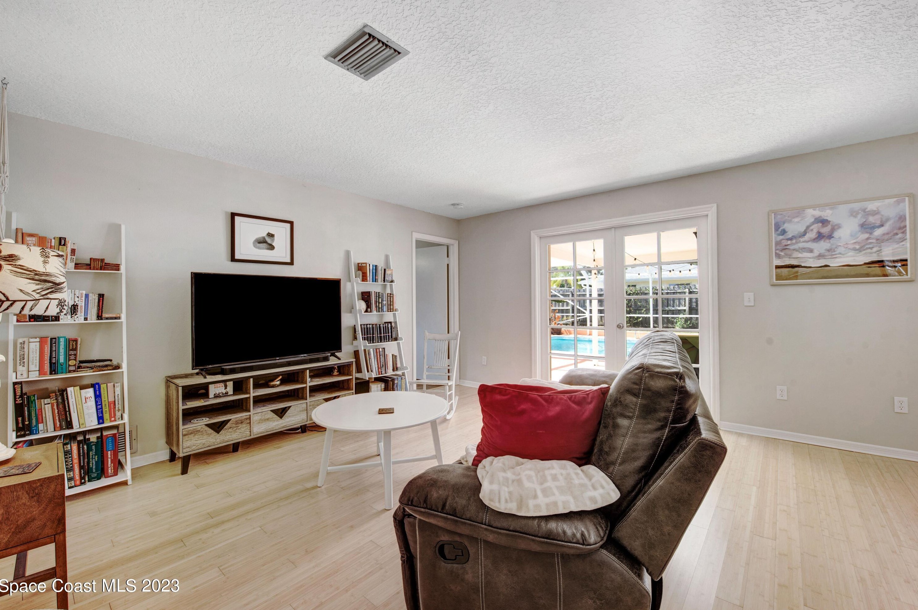 3665 Linnea Rd, Merritt Island FL  32952-6110 exterior