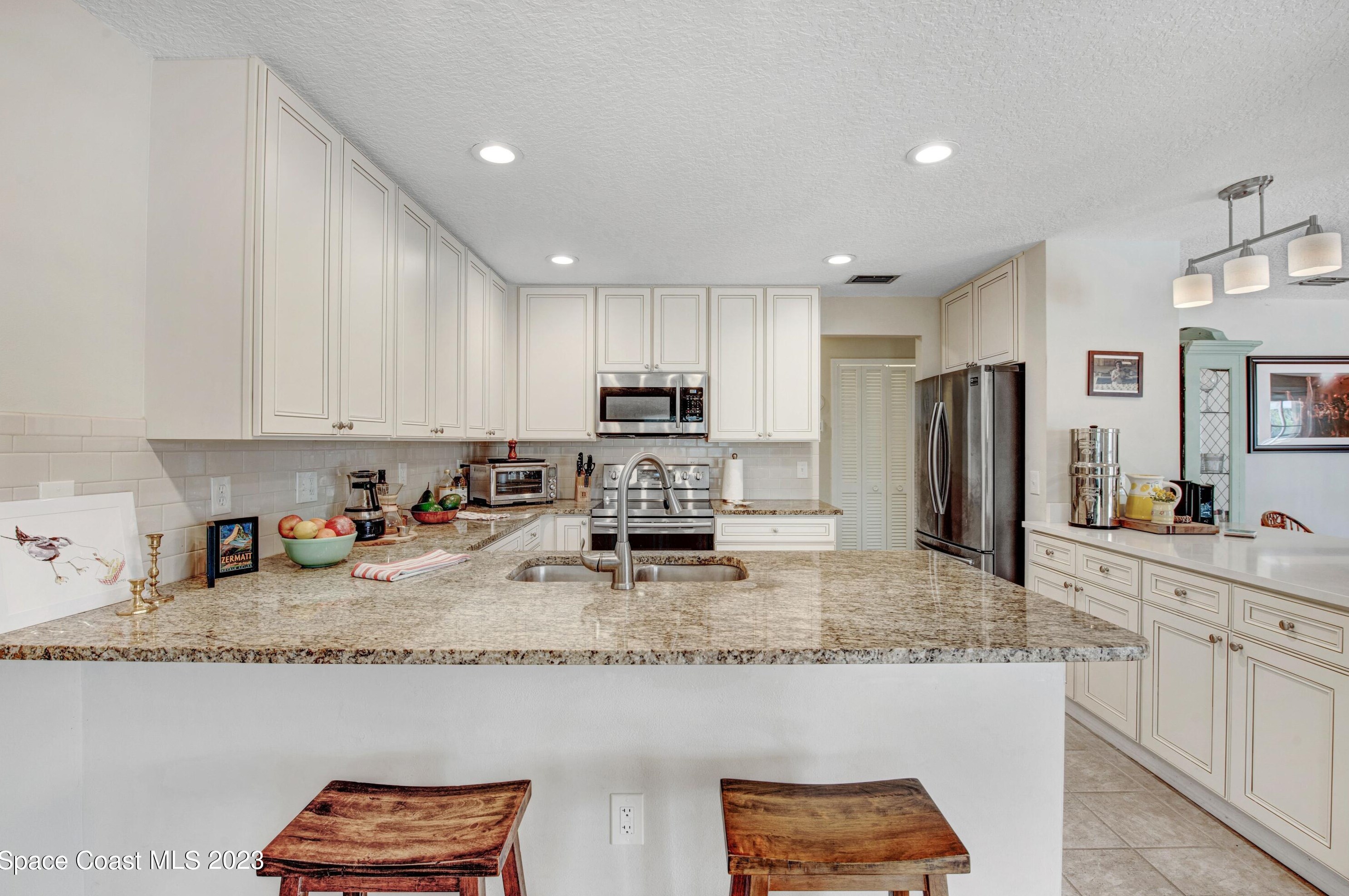 3665 Linnea Rd, Merritt Island FL  32952-6110 exterior
