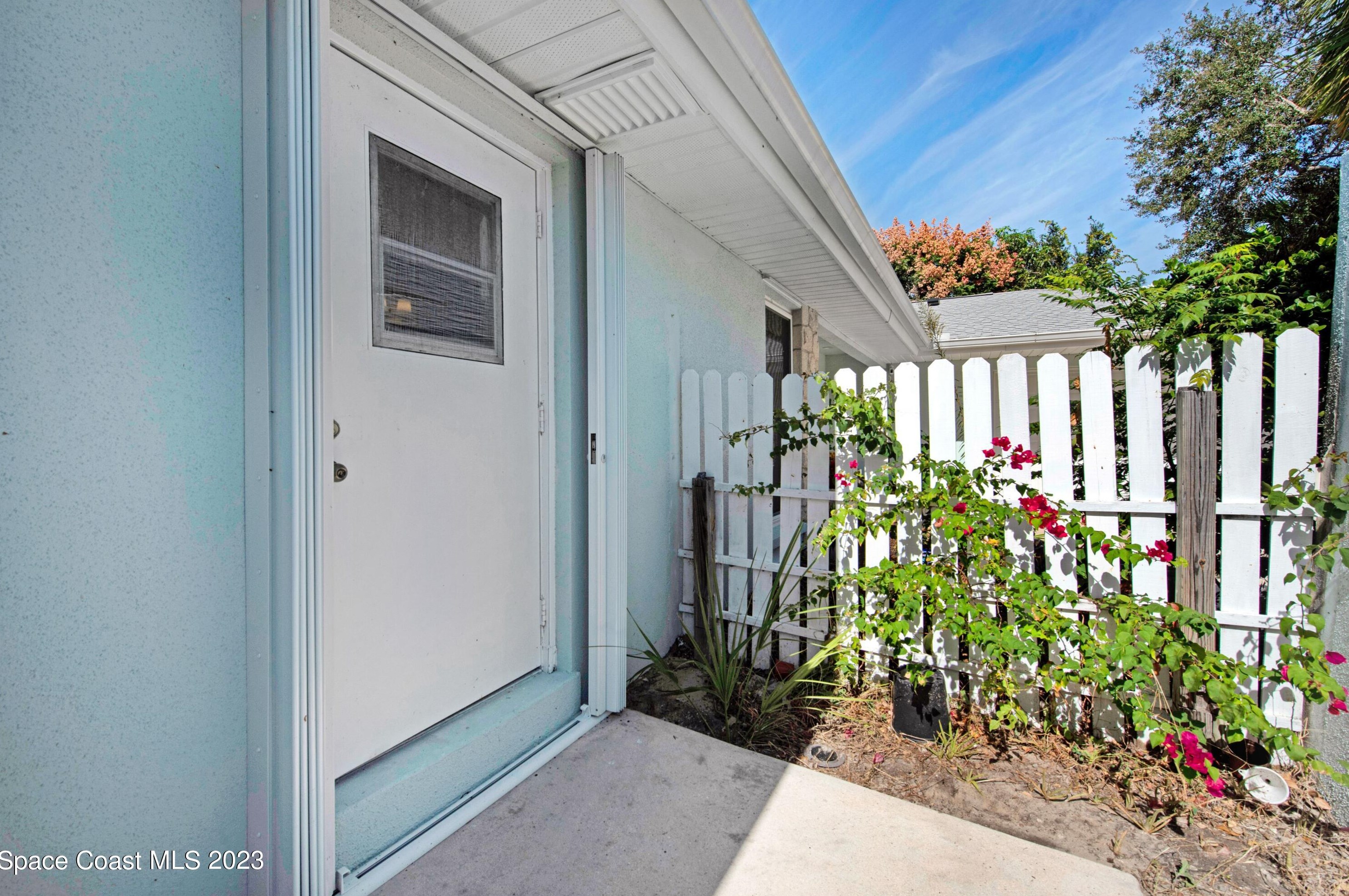 3665 Linnea Rd, Merritt Island FL  32952-6110 exterior
