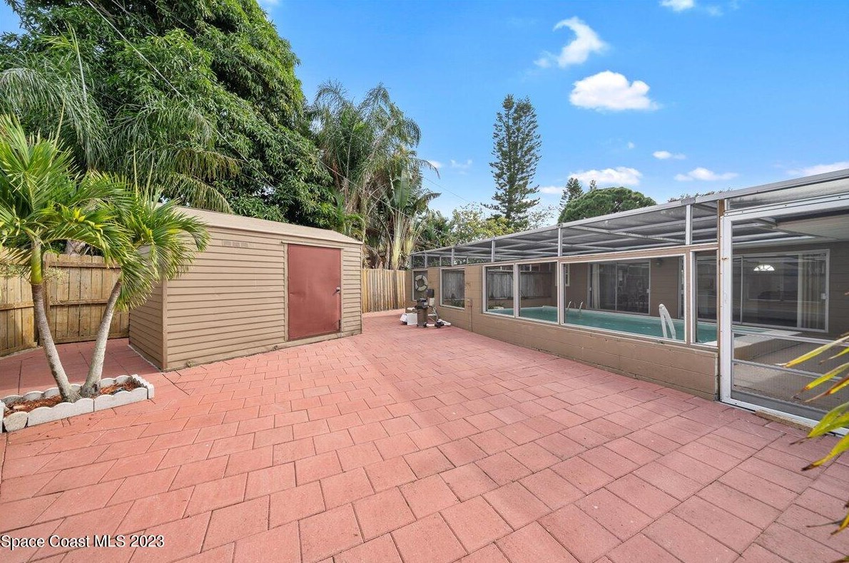 502 Kennwood Ave, Merritt Island FL 32952-3784 exterior