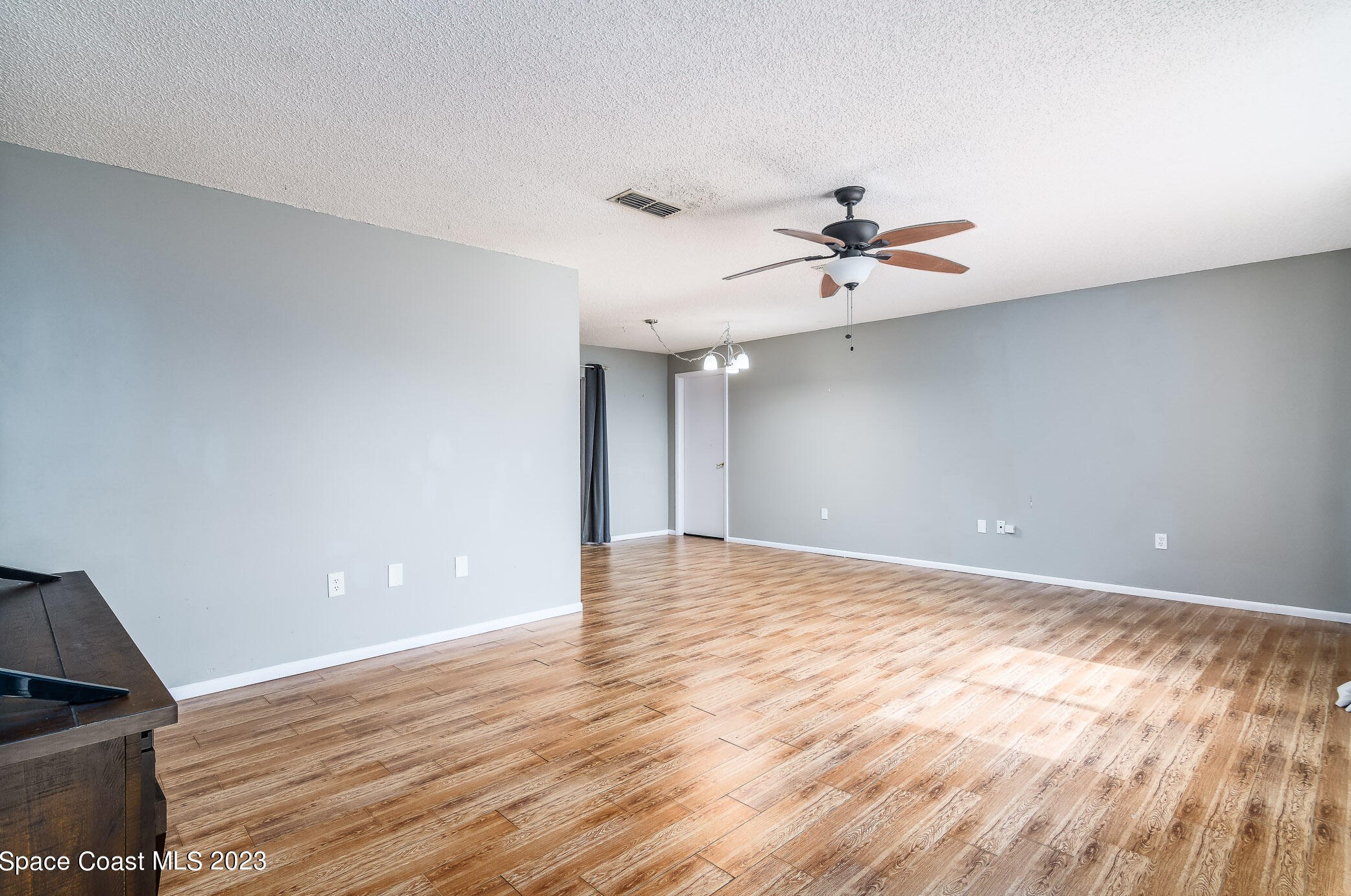 1310 Martin Blvd, Merritt Island FL  32952-5512 exterior