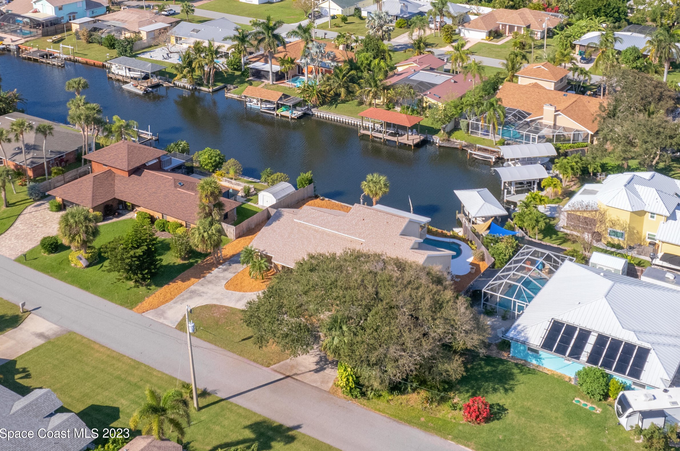 292 Arrowhead Ln, Melbourne FL  32951-3530 exterior