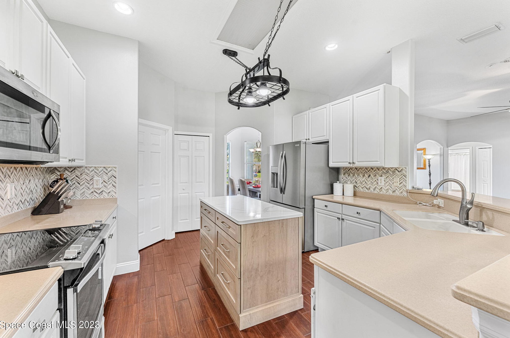 2625 Tuscarora Ct, Melbourne FL 32904-8092 exterior