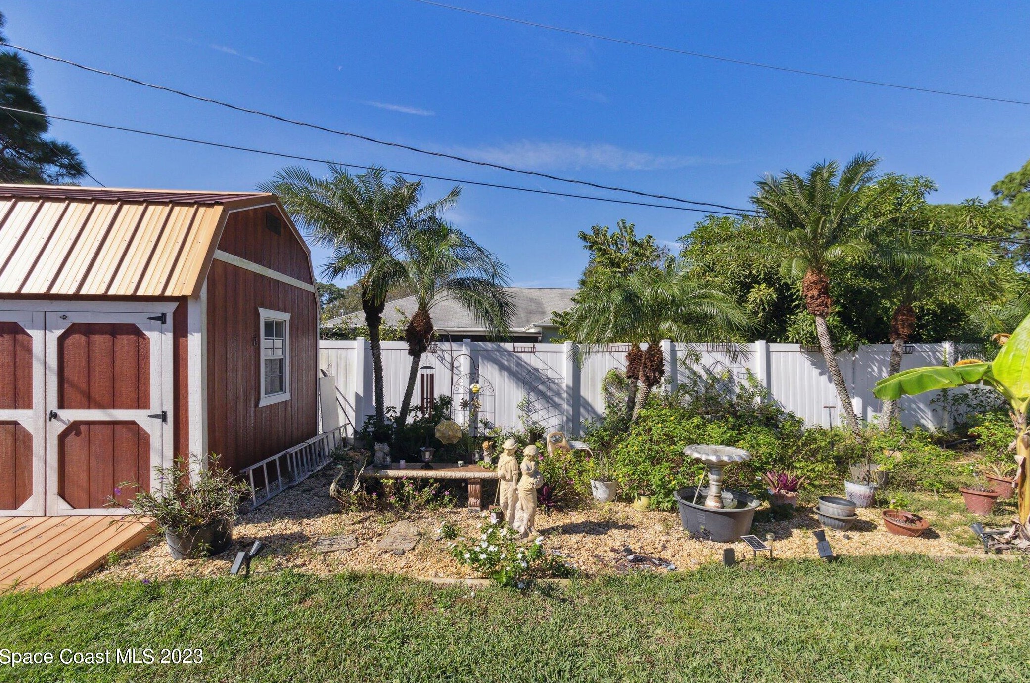 1368 Prospect Cir, Melbourne FL 32907-1129 exterior