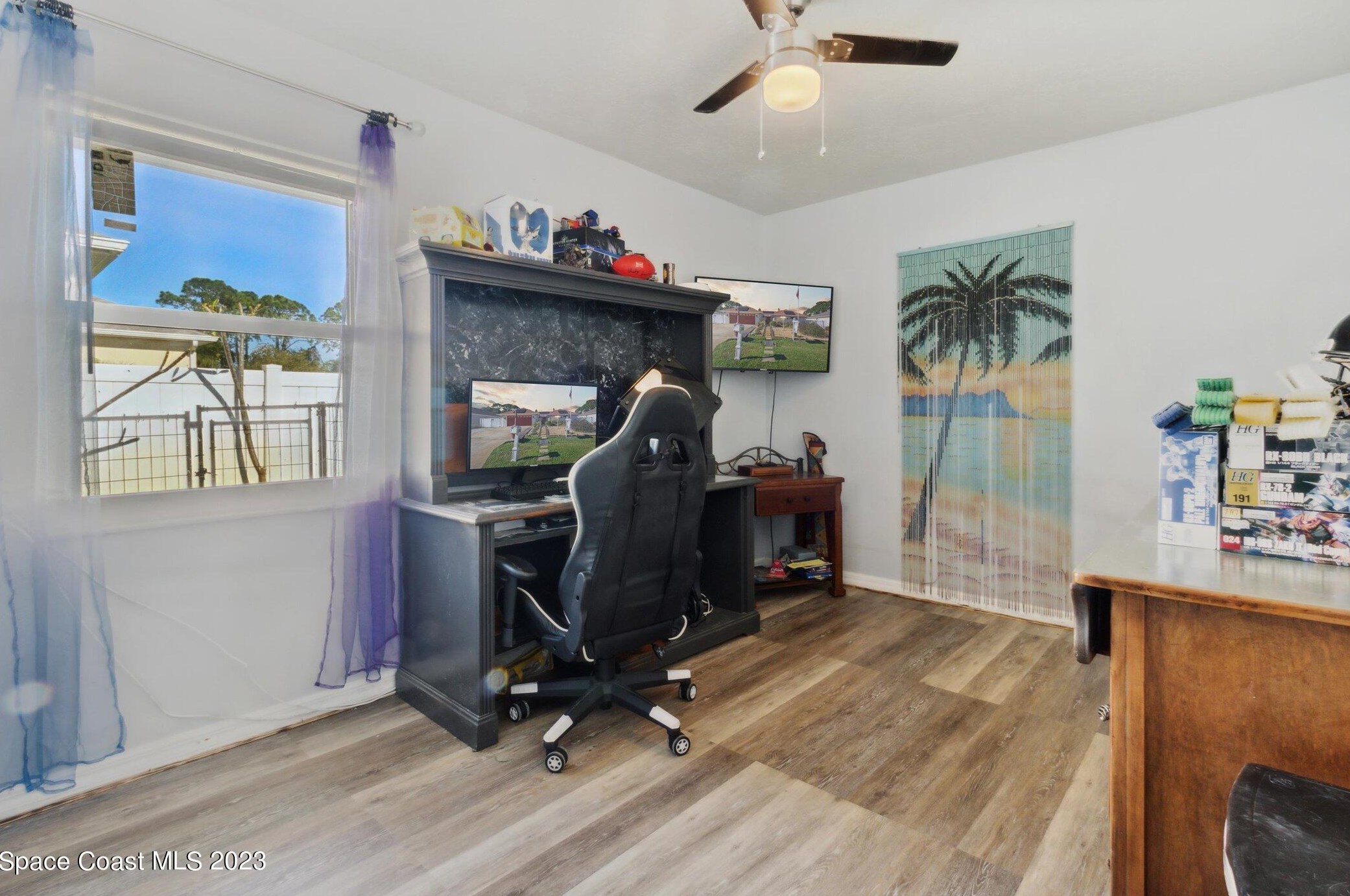 1368 Prospect Cir, Melbourne FL 32907-1129 exterior