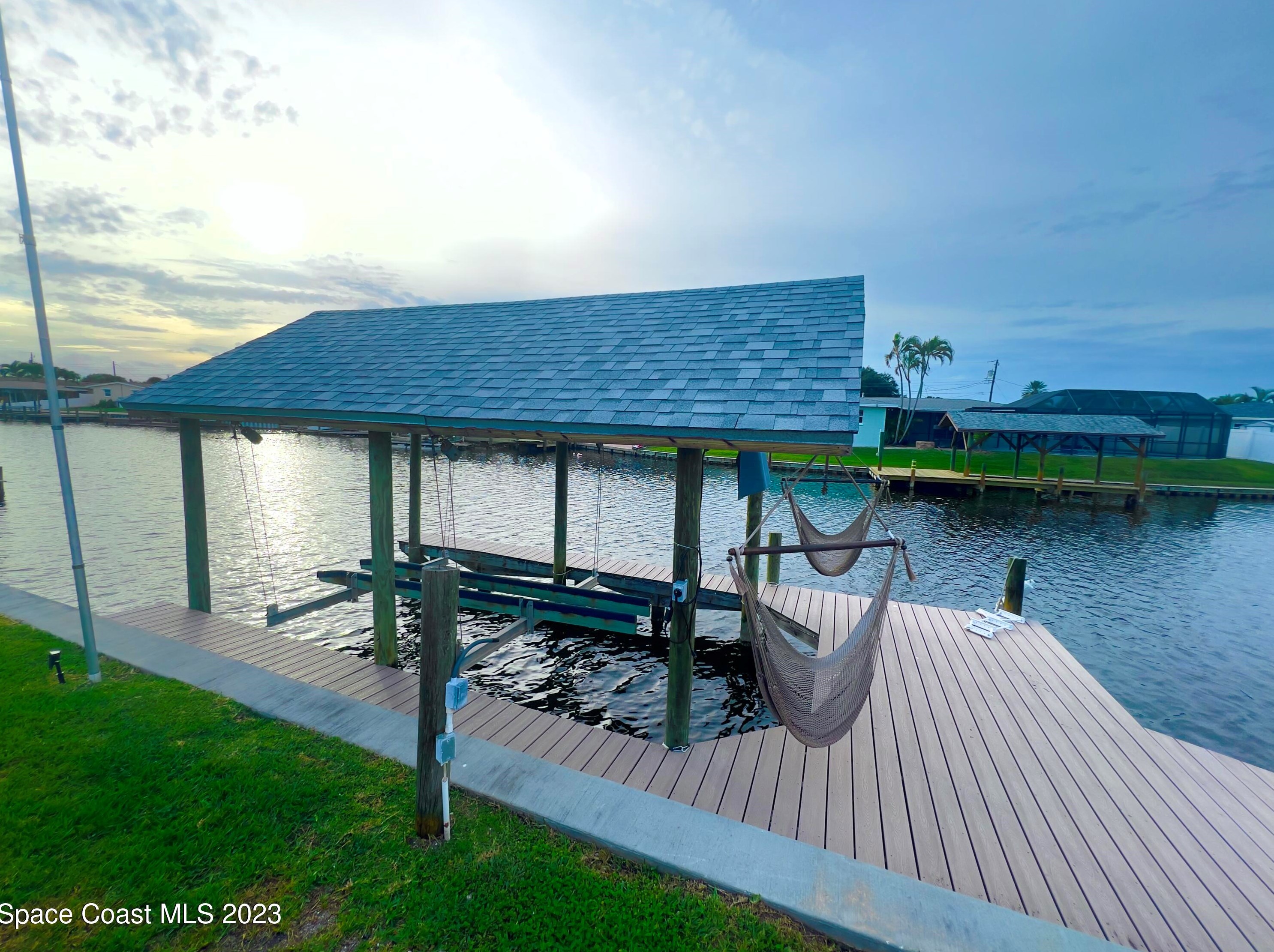 380 Diana Blvd, Merritt Island FL  32953-3041 exterior