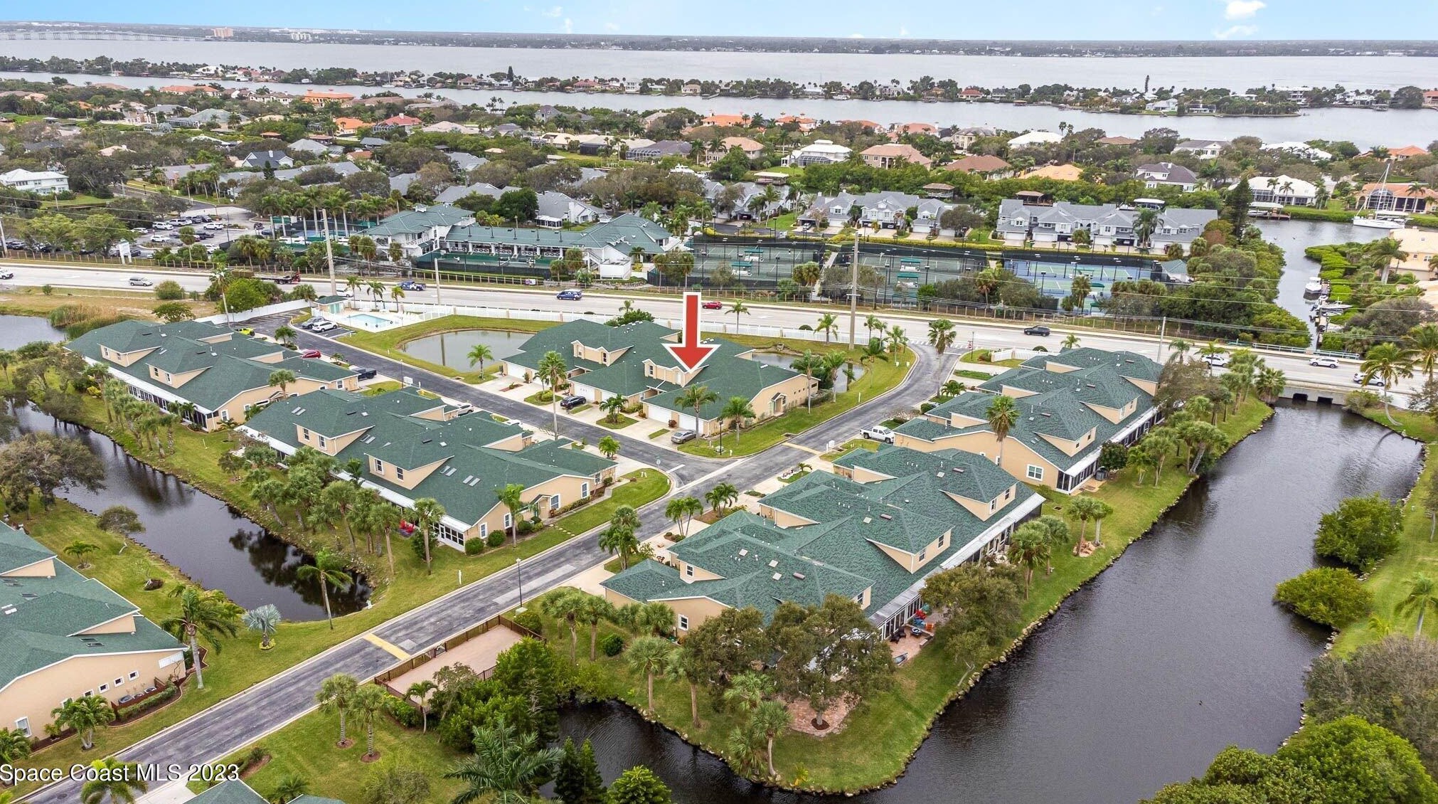 803 Veronica Ct, Melbourne FL  32937-4038 exterior