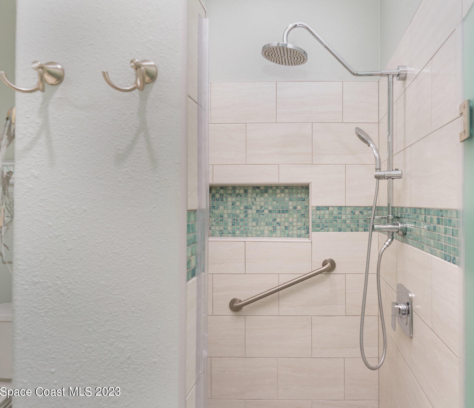 803 Veronica Ct, Melbourne FL  32937-4038 exterior