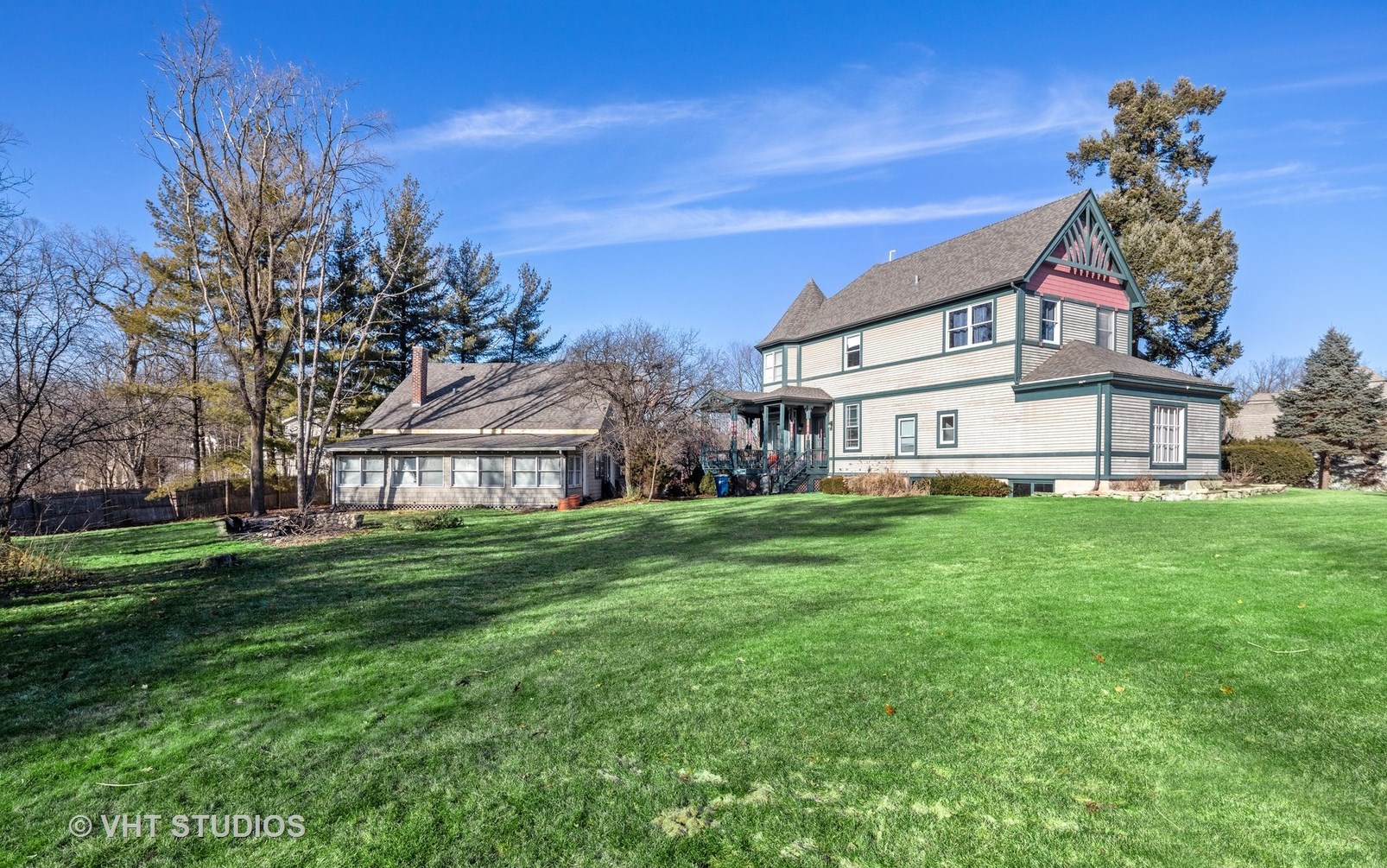 5324 Turvey Ct, Downers Grove IL  exterior