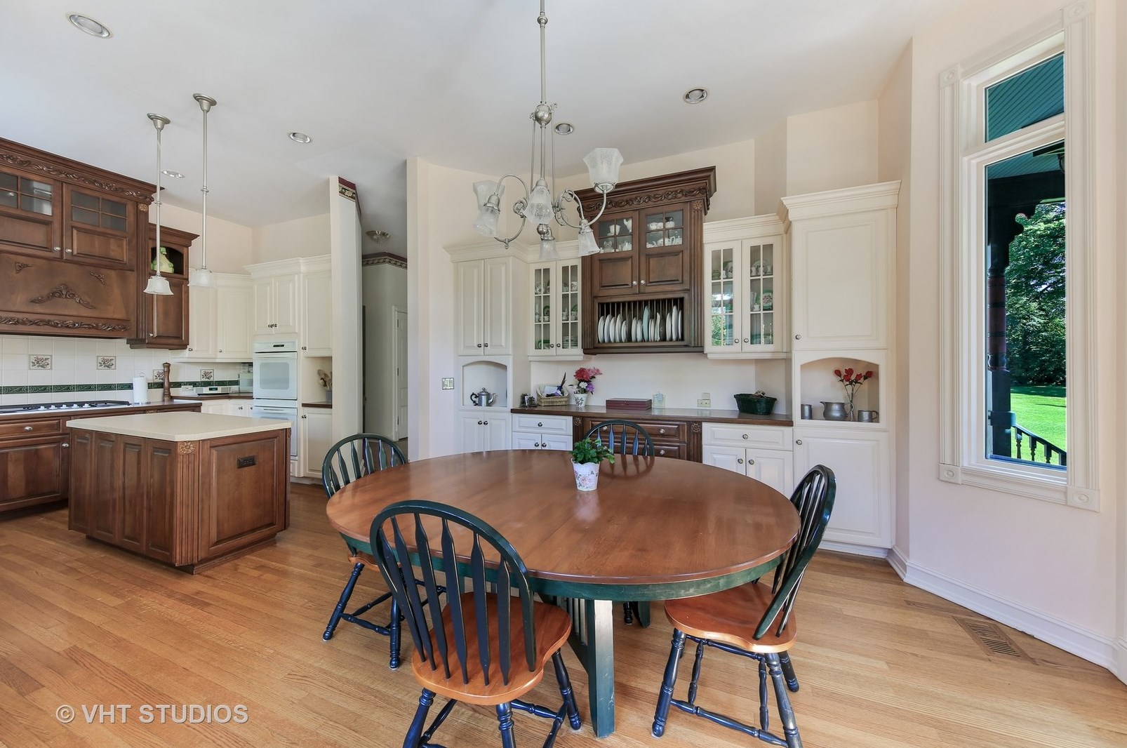 5324 Turvey Ct, Downers Grove IL  exterior