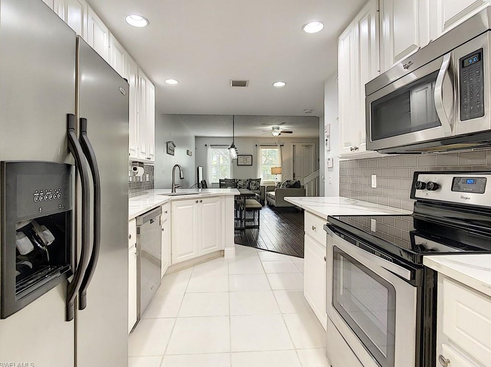 3264 Community Dr, Jupiter FL  33458-8227 exterior