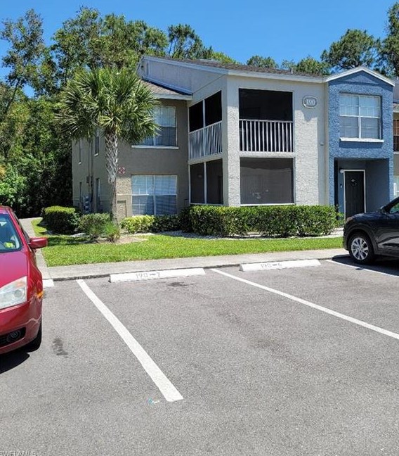 190 Santa Clara Dr #190-4, Naples, FL 34104