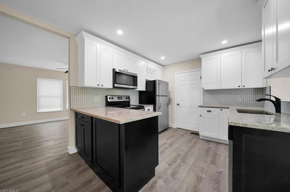 3021 Vasco St, Punta Gorda FL  33950-3124 exterior