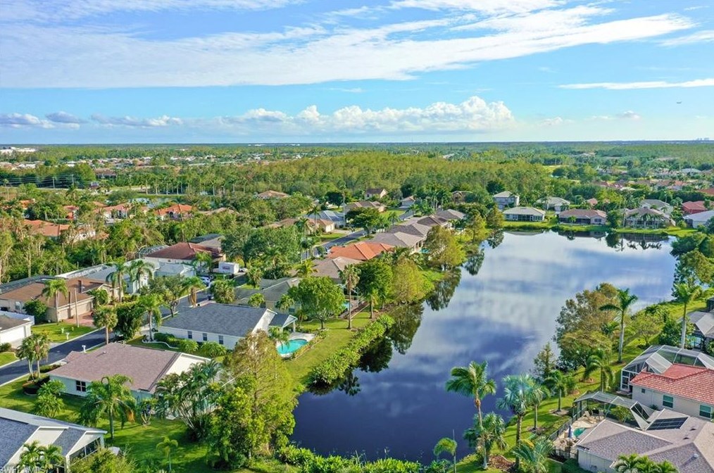 8833 Cypress Preserve Pl, Fort Myers FL  33912-0829 exterior