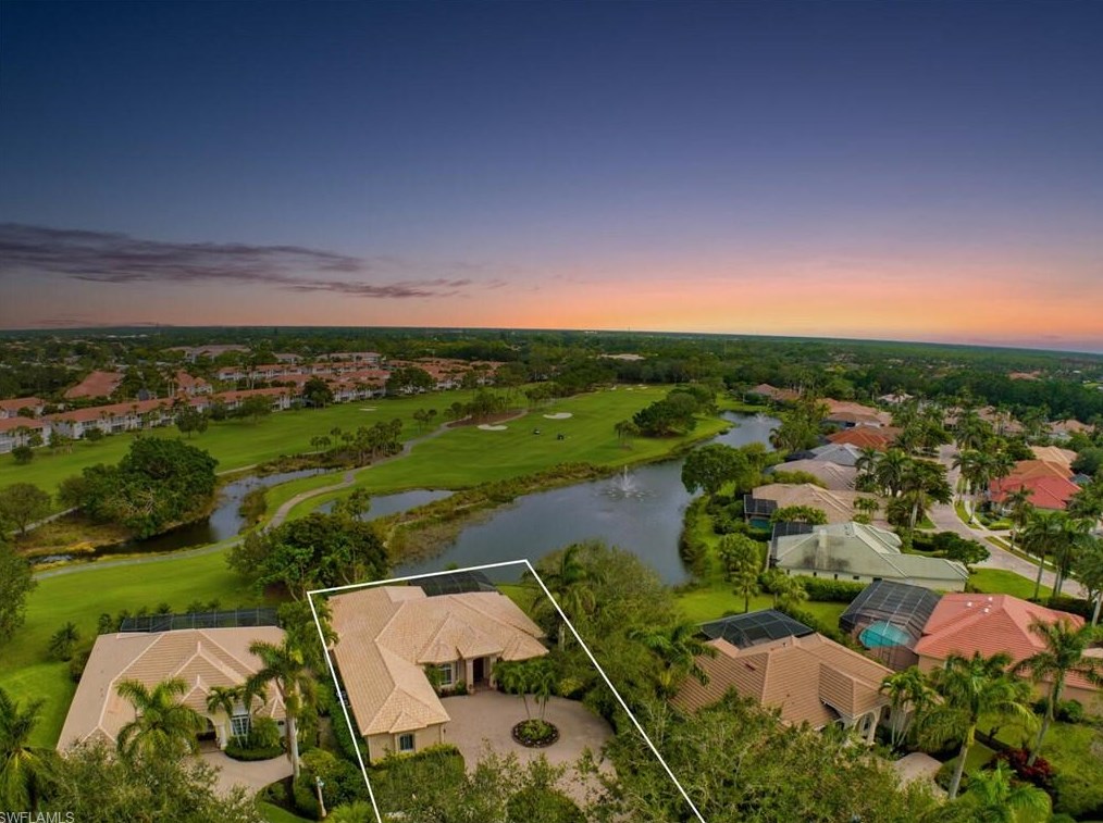 2313 Cassia Ct, Naples FL  34109-3370 exterior