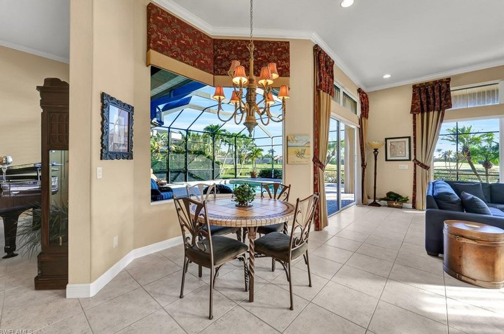 5027 Cerromar Dr, Naples, FL 34112