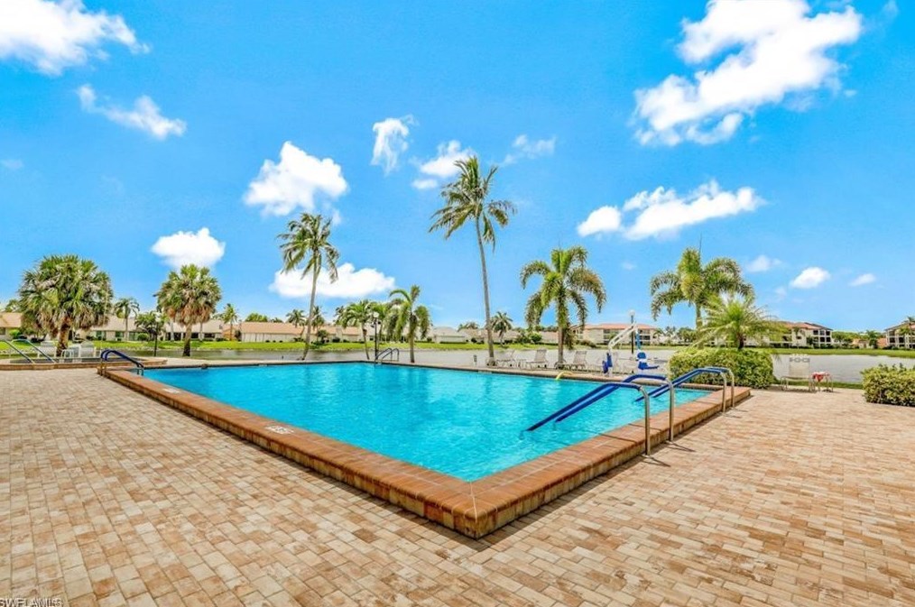 16804 Coriander Ln, Fort Myers FL  33908-3900 exterior