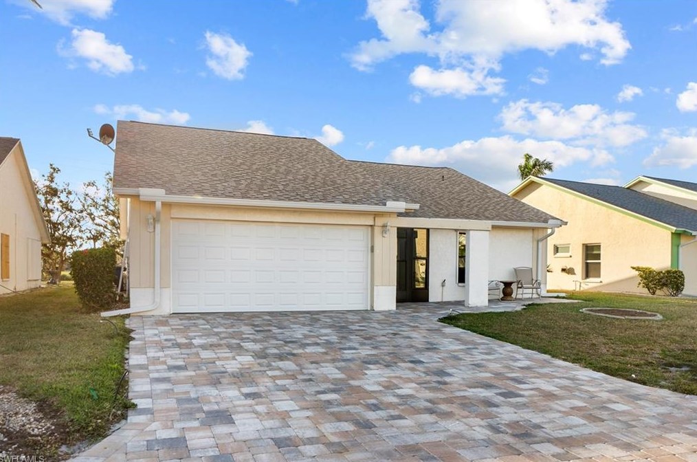 16804 Coriander Ln, Fort Myers FL  33908-3900 exterior