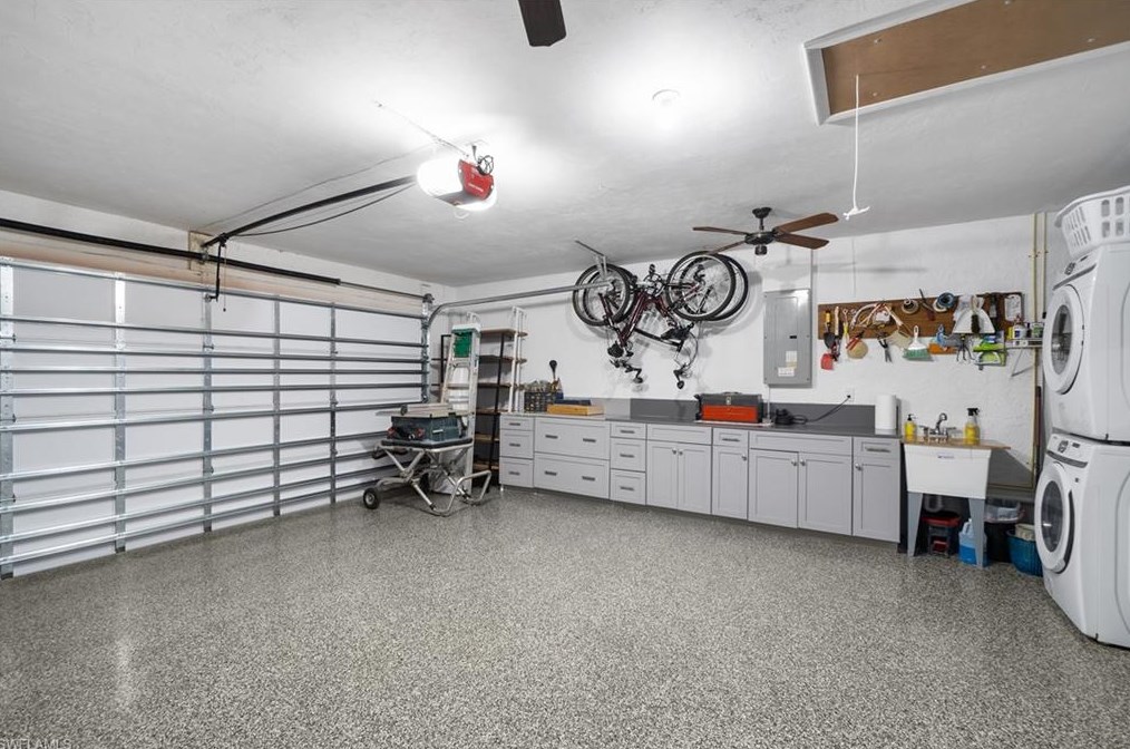 16804 Coriander Ln, Fort Myers FL  33908-3900 exterior