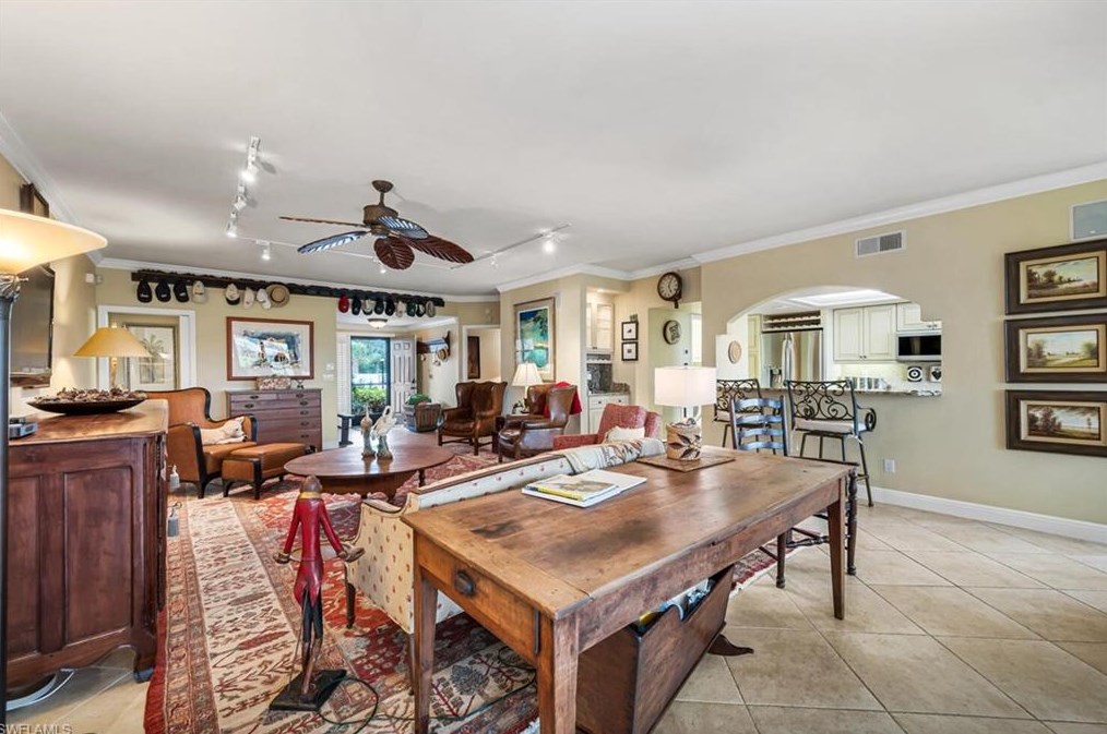 27173 Oakwood Lake Dr, Bonita Springs, FL 34134