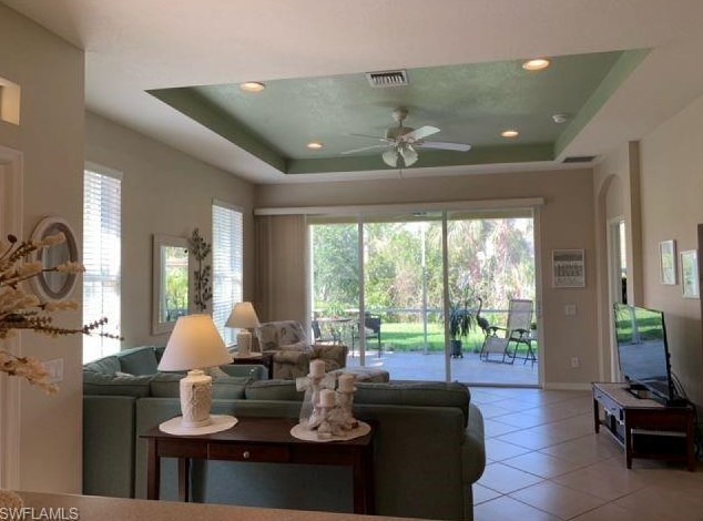 9894 Palmarrosa Way, Fort Myers FL  33919-6068 exterior