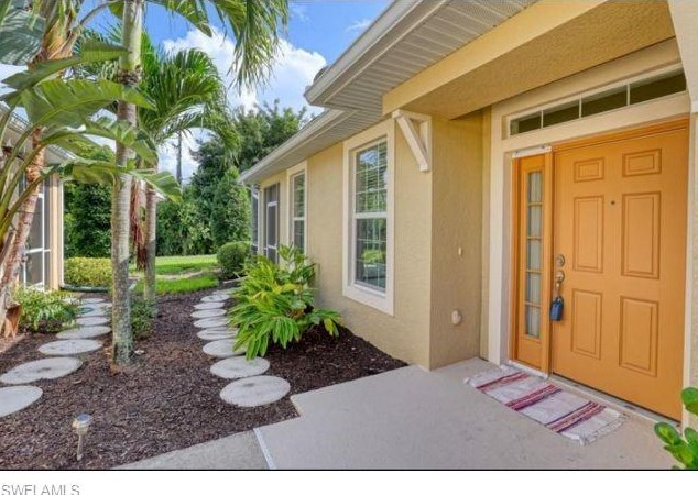 9894 Palmarrosa Way, Fort Myers FL  33919-6068 exterior