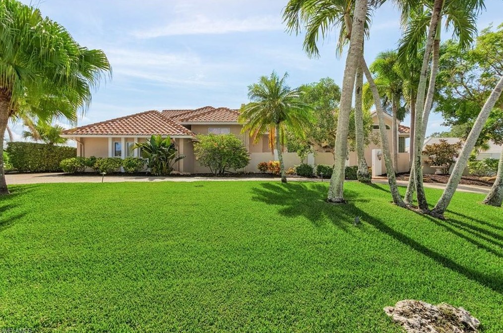 26876 Mclaughlin Blvd, Bonita Springs FL  34134-3846 exterior