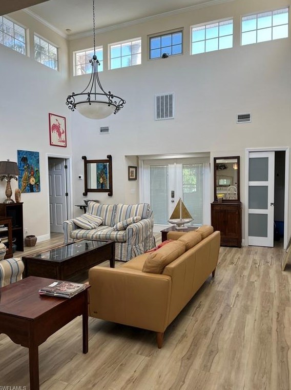 1035 Cypress Woods Dr, Naples, FL 34103