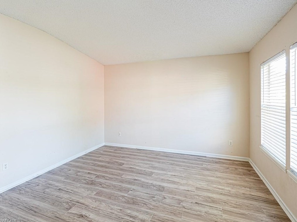 3326 International Village Ct, Jacksonville FL  32277-0991 exterior