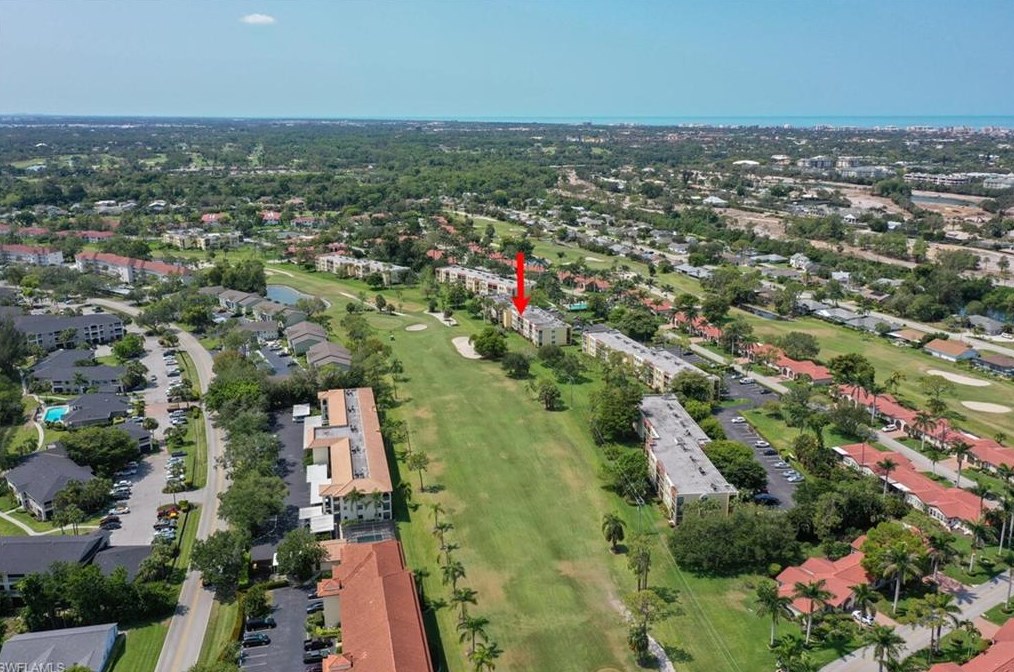 1085 Forest Lakes Dr, Naples FL  34105-2295 exterior